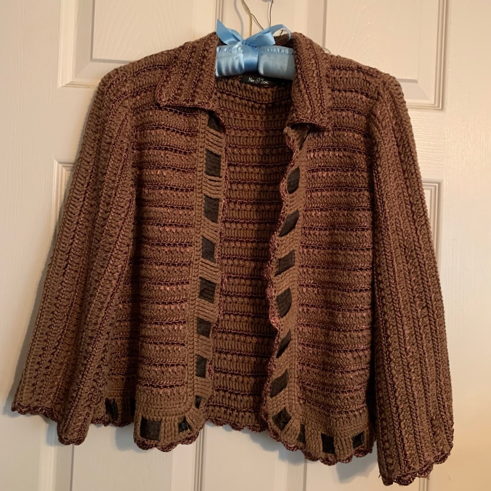 Nic & Zoe Brown Knit ladies cardi/ ribbon intwined- office or jeans 🥰